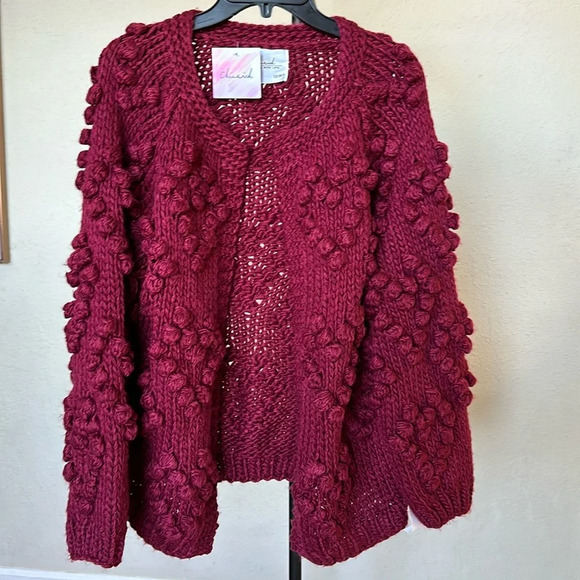 Chicwish Kinit Your Love Heart Yarn Ball Chunky‎ Hand Knit Cardigan - Picture 4 of 10